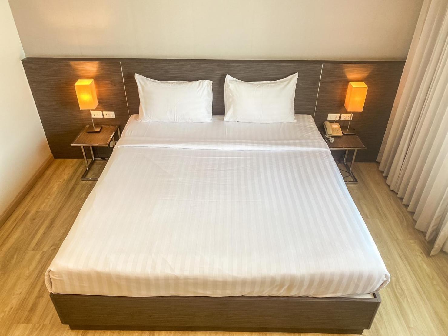 Leosor Hotel Nakhonratchasima Exteriör bild