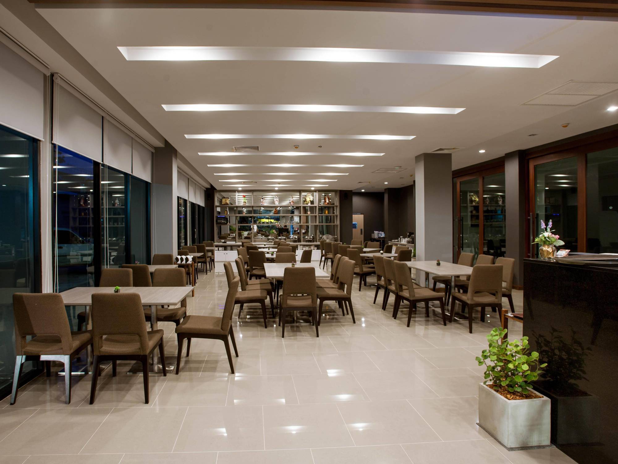 Leosor Hotel Nakhonratchasima Exteriör bild